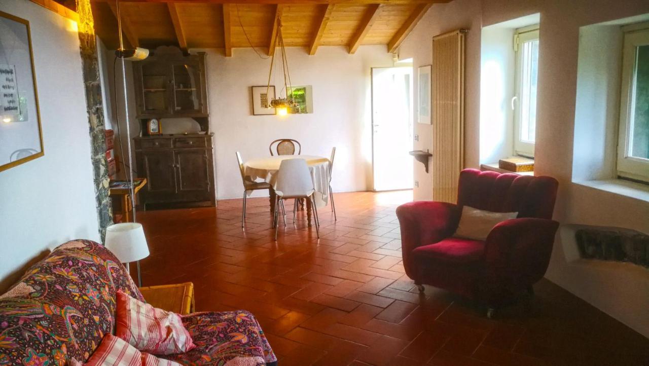 Cottage La Casa Del Pittore Reggimonti Экстерьер фото