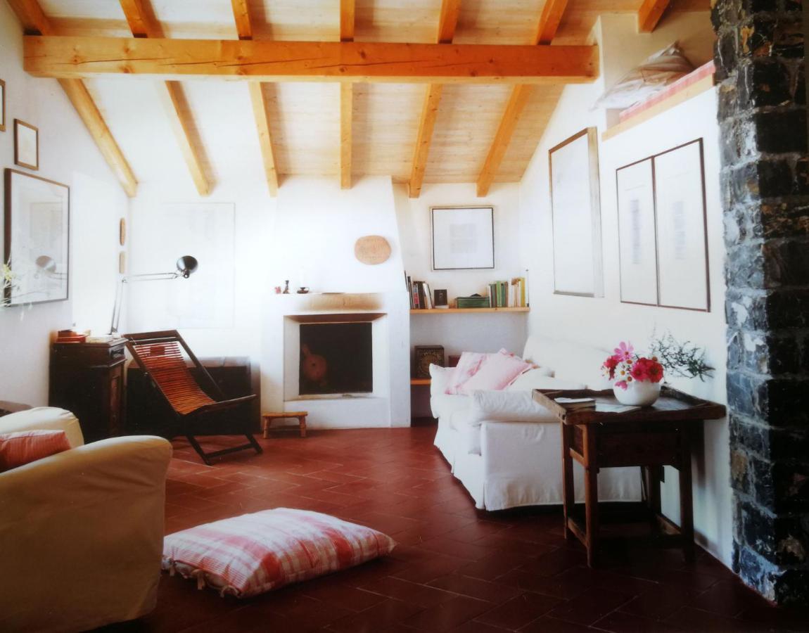 Cottage La Casa Del Pittore Reggimonti Экстерьер фото
