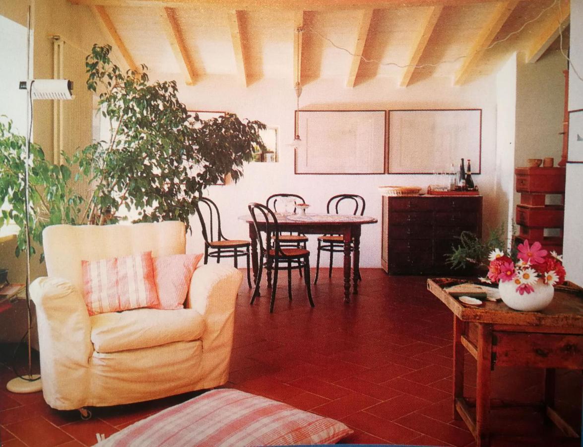 Cottage La Casa Del Pittore Reggimonti Экстерьер фото